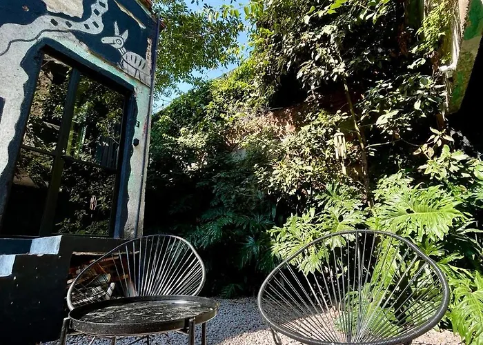 Casa Rivera Hostel *